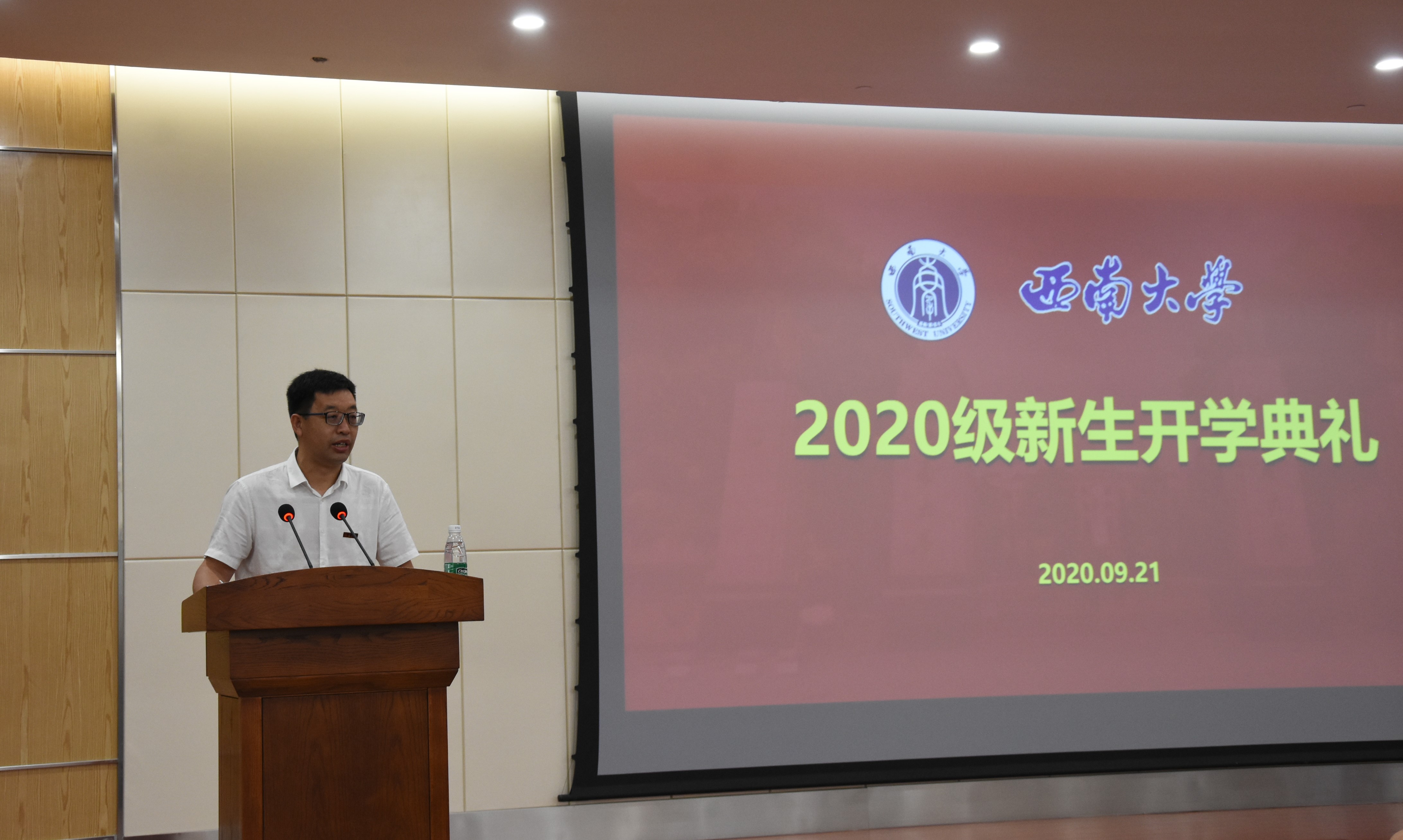 HO5HO
党委常委、副校长赵国华讲话.jpg